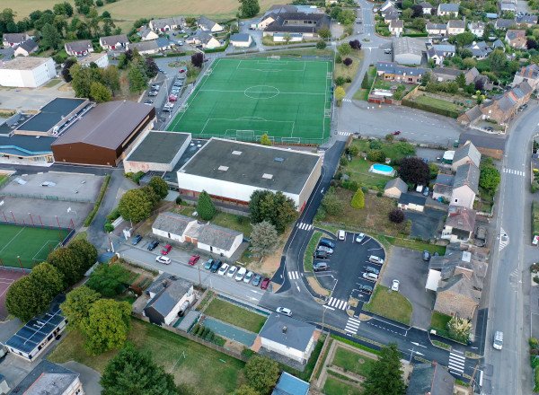 Arrêté fermeture temporaire terrains de football