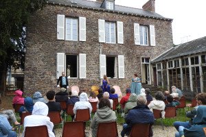 Les Journées du Patrimoine à Champlaisir, propriété du peintre local Édouard MAHÉ